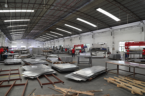 幕墻鋁單板生產基地